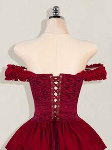 SHEIN ICON 女式白色褶皱提花腰带拼接褶皱荷叶边肩带露肩多层荷叶边下摆 A 字雪纺迷你连衣裙，优雅适合派对和休闲