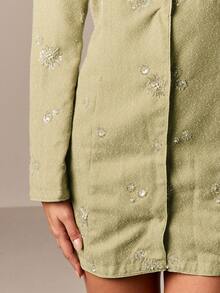 AiiRZ Đầm blazer đính sequin lấp lánh với phần vai được thiết kế cầu kỳ và hàng cúc phía trước, thích hợp cho các buổi tiệc tối. - màu xanh lá - Xem 4