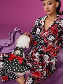 Betty Boop x SHEIN 女士舒适卡通图案长袖上衣和裤子睡衣套装，秋冬女装睡衣套装，女士真丝睡衣套装，女士家居服套装，女士睡衣 - 彩色 - 查看 1