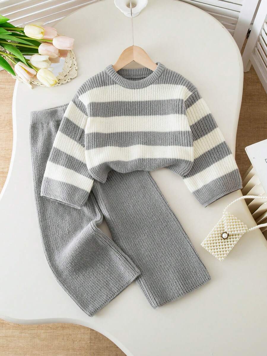 女童黑白条纹加厚针织毛衣和打底裤两件套，秋冬季