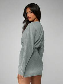 MISSGUIDED Vestido mini de punto acanalado de manga larga con cuello redondo, vestido de suéter ajustado casual para invierno y otoño - Verde - Ver 2