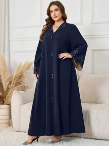 Al Najma 大码女士优雅蕾丝拼接喇叭袖连衣裙，翻领设计 - 藏蓝色 - 查看 6