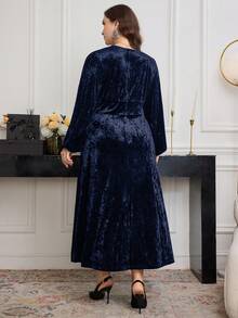 Modelyn Plus Size Solid Color Velvet Long Sleeve Elegant Casual A-Line Knit Dress, Autumn/Winter - Navy Blue - View 2