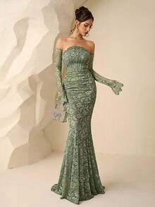 Coutiva Luxury Evening Gown, High-End Formal Dress, Elegant And Sophisticated Lady-Like Style