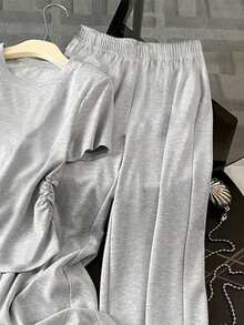 SHEIN Women's Solid Color Round Neck Short Sleeve Ruched T-Shirt And Pants Casual 2-Piece Set - Grey - View 3