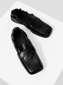 Mnmlis 女士方头褶裥休闲乐福鞋