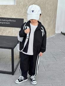 SHEIN Little Byeori 两件套儿童男童休闲韩版宽松加厚针织领拉链连帽外套和裤子套装，适合秋冬季外出，也适合上学、花园、海滩、生日、春夏秋冬等场合。 - 黑色 - 查看 6