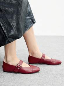CUCCOO BIZCHIC Giày bệt nữ thiết kế khóa cài tiện dụng hàng ngày - Màu Đỏ Sâu - Xem 4