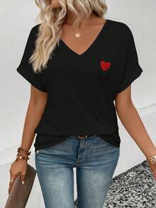 Selamara New Fashion Heart Print V-Neck T-Shirt For Women - Black - View 5