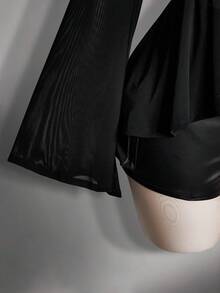 SHEIN ICON Áo thun cổ chữ U buộc vạt trước Y2K phong cách Gothic cổ điển cỡ lớn, viền bất đối xứng, tay loe - màu đen - Xem 9
