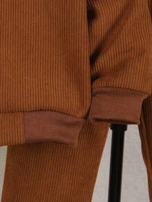 Genkimix Kids 两件套男童时尚套装，包括一件保暖内衬开衫外套和一条松紧腰长裤，适合正式场合、学校、假期和日常穿着。 - 棕色 - 查看 6