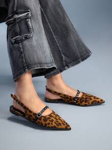 CUCCOO GRLICON Women's Fashionable Versatile Commuter Leopard Print Buckle Flats For Christmas - Brown - View 5