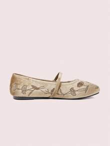 CUCCOO DOLLMOD Women Elegant Commuter Floral Embroidery Slip-On Flats Spring Shoes Fall Shoes - Brown - View 5