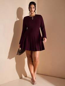 SHEIN BAE Plus Size Women's Clothing, Curvy Clothing, Summer Beach Vacation Clothing, Dating, Going Out, Music Festival, Country Music Festival, Party Gathering, Holiday Clothing, Concert Clothing, Carnival Party Clothing, Festival Clothing, Ins Style Clothing, Khaki Suit Pants, Office Clothing, Commuting Clothing, Work Wear, Long-Sleeved Mini Dress,Birthday Dresses For Women,Sun Dresses For Women