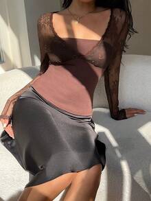 SHEIN Unity Áo thun cổ chữ V màu nâu họa tiết chắp vá ren dành cho nữ, eo thon gọn, phong cách tối giản, áo dài tay mỏng cho mùa thu - màu nâu - Xem 7