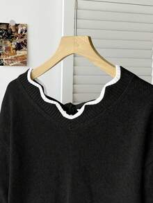 SHEIN Tween Girl Black And White Elegant Knit Wavy Hem V-Neck Bowknot Back Lantern Sleeve Pullover Sweater,Back-To-School Autumn Holiday Casual Fashion - Black - View 10
