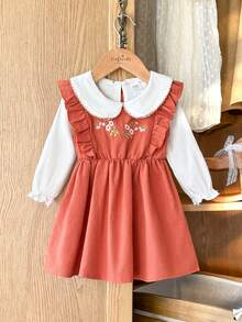 SHEIN Vintaside Kids Bộ đồ liền thân tay bồng cổ tròn in hoa bằng vải cotton cho bé gái và váy yếm thêu, trang phục lấy cảm hứng từ phong cách cổ điển cho tiệc vườn hồng, ngày lễ, Giáng sinh, năm mới, ngày lễ tình nhân - trái cam - Xem 4
