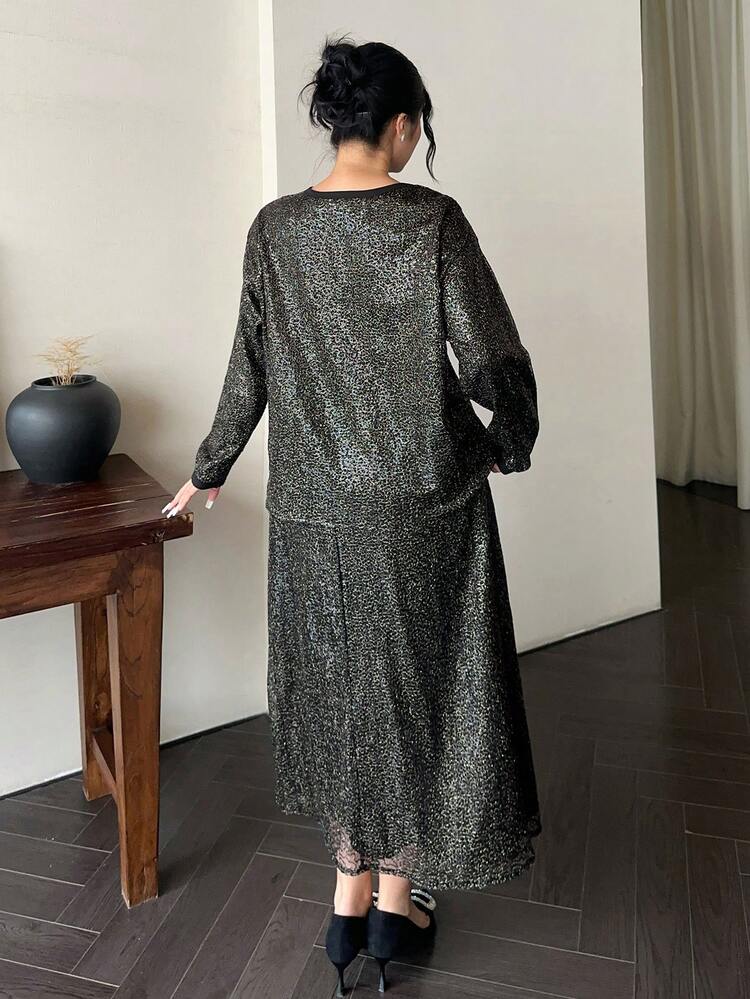 Dazy Plus Valentine Plus Size 2pcs Casual Sequin Suit, Loose Crew Neck Pullover Top And Elastic Waist Straight Long Skirt, Versatile For Party & Spring/Autumn New Years Women Outfit Carnival