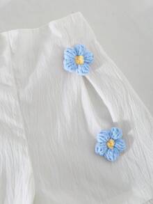 Genkimix Kids 女童紫色荷叶边优雅两件套，舒适修身针织吊带背心，袖口和领口饰有荷叶边，搭配饰有3D立体花朵的梭织短裤，休闲百搭，适合春夏外出、派对、婚礼、度假等场合。 - 藍色 - 查看 5