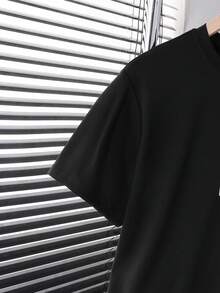 SHEIN Vacaura 2pcs/Set Teenage Boys Casual Crew Neck Short Sleeve Top And Shorts Set, Sporty & Cool Summer Outfit - Black - View 6