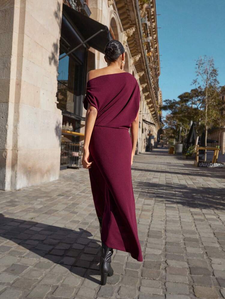 SHEIN Maija Elegant Burgundy Winter Dress For Women, Asymmetric Straps Pleated Summer Wedding Guest Dress,Minimalist Date Night Outfits Graduation Gown