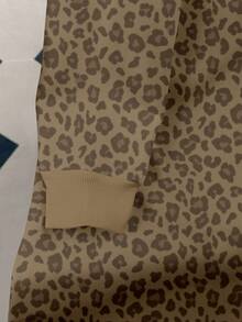 Resyla 女士抓绒连帽连衣裙，带抽绳和豹纹长袖卫衣图案套装