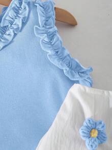 Genkimix Kids 女童紫色荷叶边优雅两件套，舒适修身针织吊带背心，袖口和领口饰有荷叶边，搭配饰有3D立体花朵的梭织短裤，休闲百搭，适合春夏外出、派对、婚礼、度假等场合。 - 藍色 - 查看 4