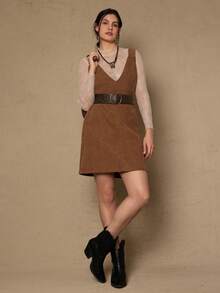 SHEIN LUNE 大码女士情人节穿搭，夏季女士穿搭，时尚日常装，大码女士宽松提花格子吊带连衣裙，冬季通勤连衣裙，假日穿搭，假日派对连衣裙，大码女士假日穿搭 - 棕色 - 查看 3