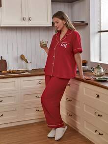 Doze Lane Große Größen Damen Kontrast Saum einfarbiger Kragen Schleife Stickerei Tasche Pyjama Set - Rot - Übersicht 5