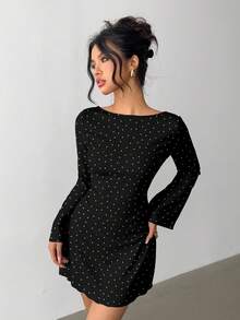 Aloruh 休闲优雅性感黑色底白色波点印花复古波点设计女士性感时尚露背系带迷你连衣裙，适合夏季 - 彩色 - 查看 6