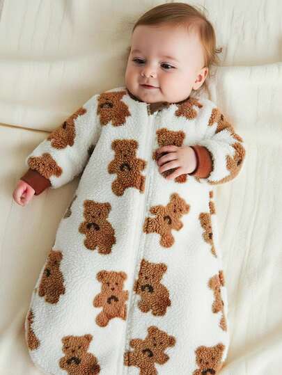 Cozy Pixies 1 Baby Sleeping Bag, Thickened Double-Sided Velvet Bear Print Long-Sleeved Sleeping Bag.