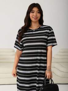 SHEIN EZwear 女士加大码夏季黑白条纹修身短袖圆领连衣裙 - 黑與白 - 查看 5