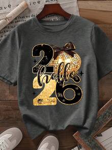EMERY ROSE Camiseta de manga corta con cuello redondo y estampado numérico para tallas grandes - Gris Oscuro - Ver 1
