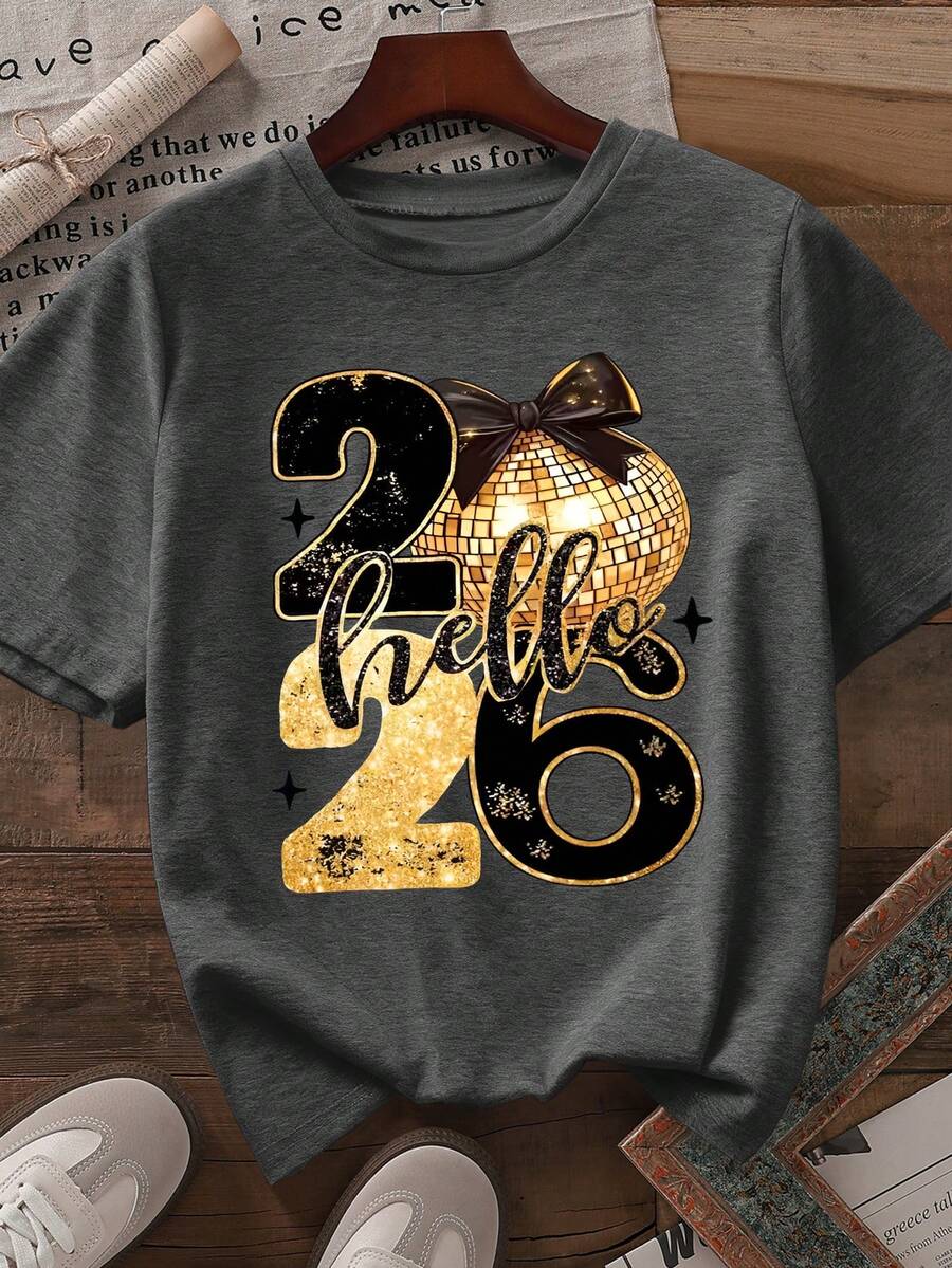 EMERY ROSE Camiseta de manga corta con cuello redondo y estampado numérico para tallas grandes - Gris Oscuro - Ver 1