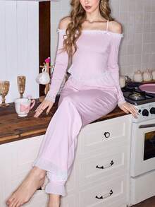 SweetSlumber 女士甜美浪漫撞色蕾丝荷叶边不对称露肩吊带舒适睡衣套装 - 粉色 - 查看 1