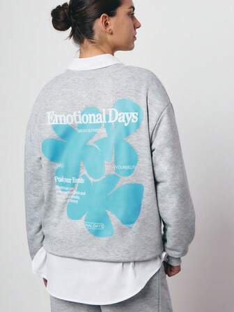 SURIMA Women Grey Oversized Crew Neck Sweatshirt And Drawstring Waist Casual Sweatpants 2 Piece Set