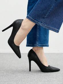 CUCCOO BIZCHIC Women's Fashionable Elegant Pointed Toe High Heels For Christmas - Black - View 1