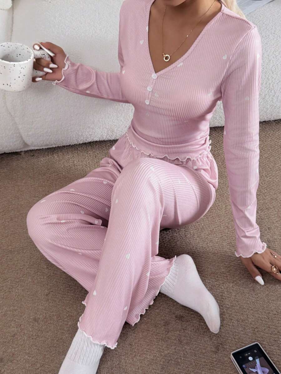 SHEIN CottageSlumber 女士 V 领纽扣装饰爱心印花针织长袖上衣和裤子睡衣套装，冬季服装 - 粉色 - 查看 1