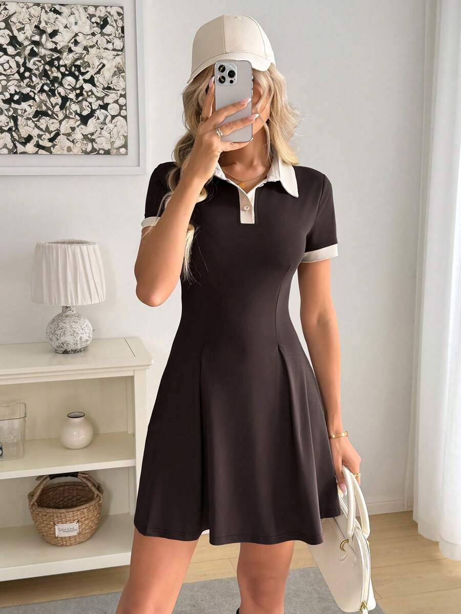 Easowa 翻领高领撞色腰部褶裥A字下摆短袖休闲宽松优雅通勤复古连衣裙，适合秋冬季穿着。 - 巧克力棕 - 查看 1