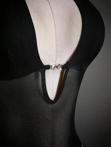 SHEIN ICON 性感修身网纱露背深V领高开衩连体衣（女款） - 黑色 - 查看 9