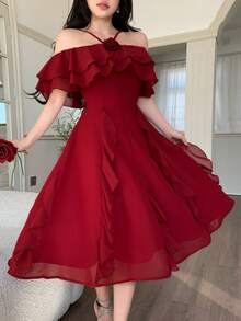 Feyla Vestido elegante de mujer con hombros descubiertos, volantes en el bajo y decoración floral 3D de unicolor - Rojo - Ver 2