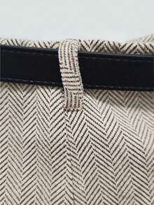 SHEIN Franclia 女士人字纹口袋时尚百搭派对通勤半身裙（含腰带）腰带裙 半身裙 带口袋迷你裙 卡其色半身裙 人字纹半身裙 女士半身裙 女士短裙 - 棕色 - 查看 7