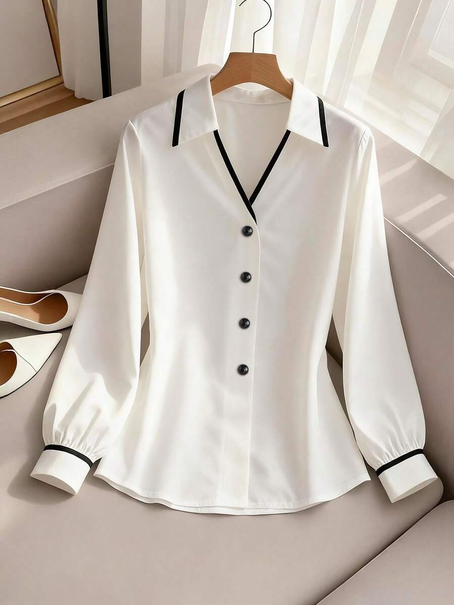 SHEIN Franclia Áo sơ mi nữ kiểu dáng thường ngày phối màu tương phản, phong cách tối giản, thích hợp cho hoạt động ngoài trời, đi làm, màu trắng thanh lịch, áo kiểu nữ bằng lụa, áo kiểu màu kem, áo kiểu nữ. - trắng - Xem 1