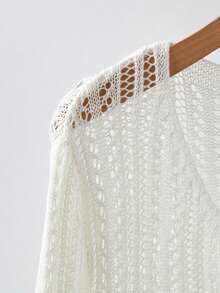 Qadelle Robe en tricot à col en V fendu, fine et ample, avec design fendu - Beige - Voir 4