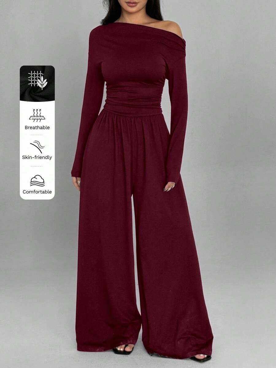 SHEIN MOOSTA Bộ đồ liền thân ống đứng rộng rãi xếp ly thoải mái cho nữ, có vai chéo và tay dài, phù hợp cho mùa xuân và mùa thu - Màu Đỏ Sâu - Xem 1