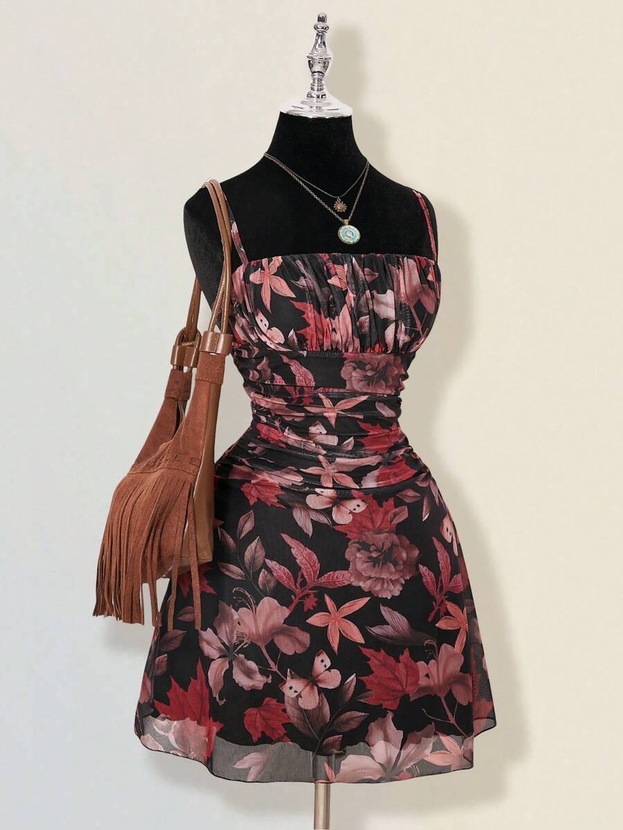 SHEIN ICON 女士复古枫叶印花褶皱迷你连衣裙，适合夏季度假和开学季 - 彩色 - 查看 1