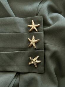 Roveilla 大码女式褶裥翻领腰部收褶A字长袖连衣裙，饰有星星图案，优雅法式复古办公室通勤商务休闲街头风，百搭复古时尚秋冬连衣裙，适合派对、圣诞节、感恩节、新年等场合。