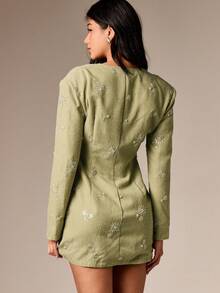 AiiRZ Đầm blazer đính sequin lấp lánh với phần vai được thiết kế cầu kỳ và hàng cúc phía trước, thích hợp cho các buổi tiệc tối. - màu xanh lá - Xem 2