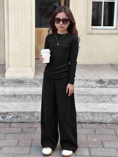 SHEIN Serisse Kids Tween Girls Solid Black Color Textured Knit Side Ruched Mock Neck Snug Fit Long Sleeve Top T-Shirt And Wide Leg Pant 2 Pieces Set, Casual Loose T-Shirt Top Casual Loose Trousers Suit, Basic, Daily, Suitable For Back To School Black 2 Piece Set For Girls Sweatshirt Straight Pants Suit Tween Girl