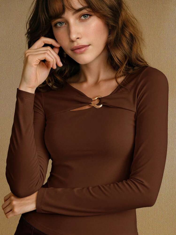 METAL DECOR FITTED T-SHIRT, AUTUMN/WINTER